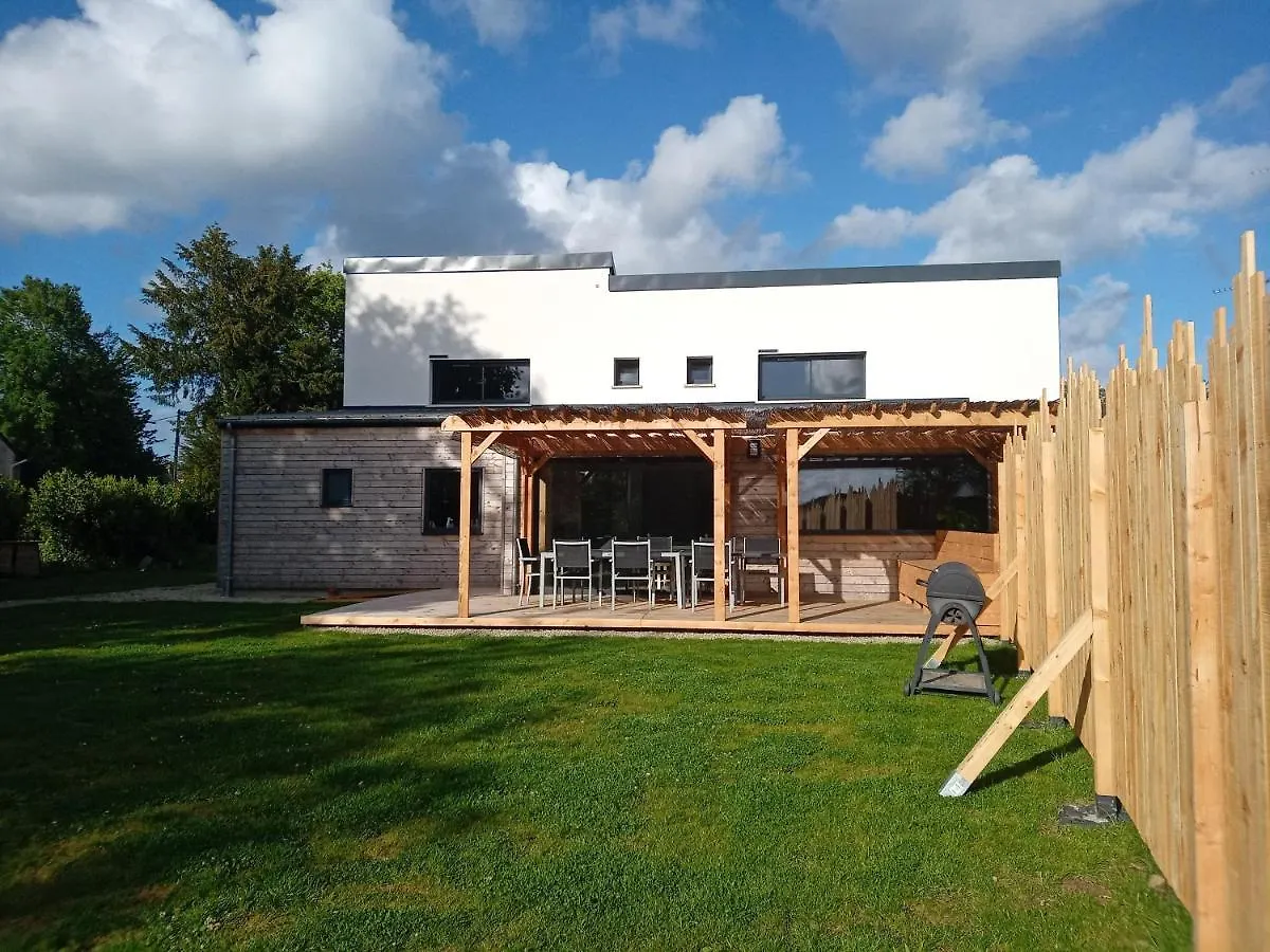 Chambres D'Etape - Le Repit De L'Oust - Certifie Ecolabel Europeen Peillac Bed & Breakfast